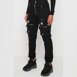 Maniere de Voir Black Buckle Detail Cargo Joggers